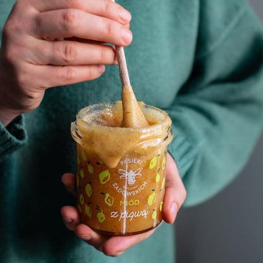 Miód z pigwą - 430 g